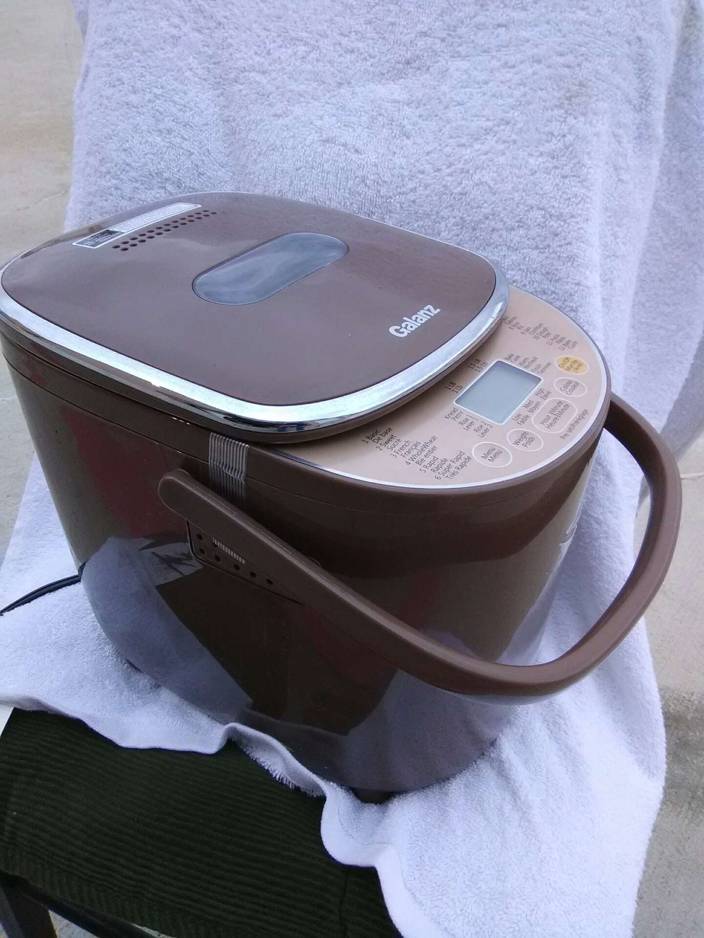 Galanz Bread Maker. 1.5 lbs. NEW, Digital for sale in The Colony, TX 5miles Buy and Sell