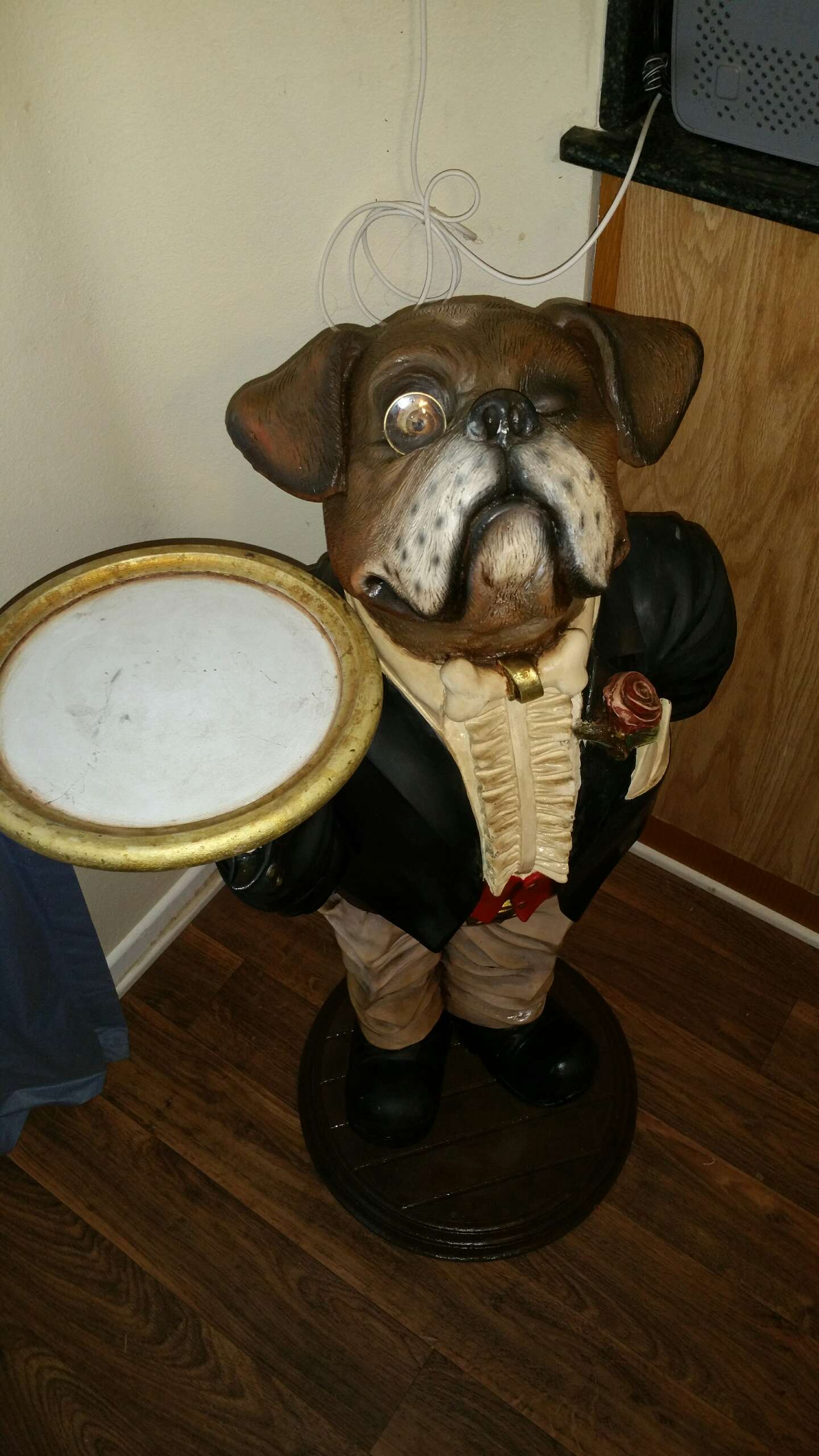 vintage bulldog statue