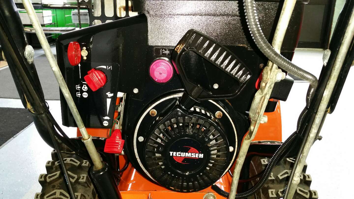 Ariens 1332 Pro Snow blower for sale in Norfolk, MA 5miles Buy and Sell