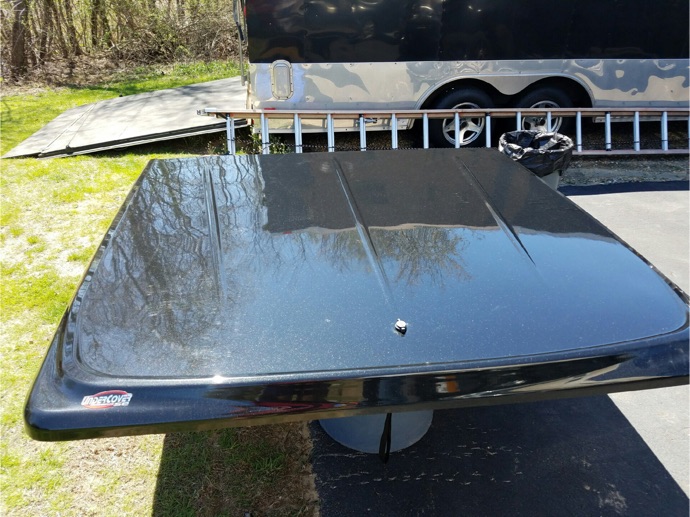 Undercover fiberglass Tonneau cover for sale in Taunton, MA 5miles