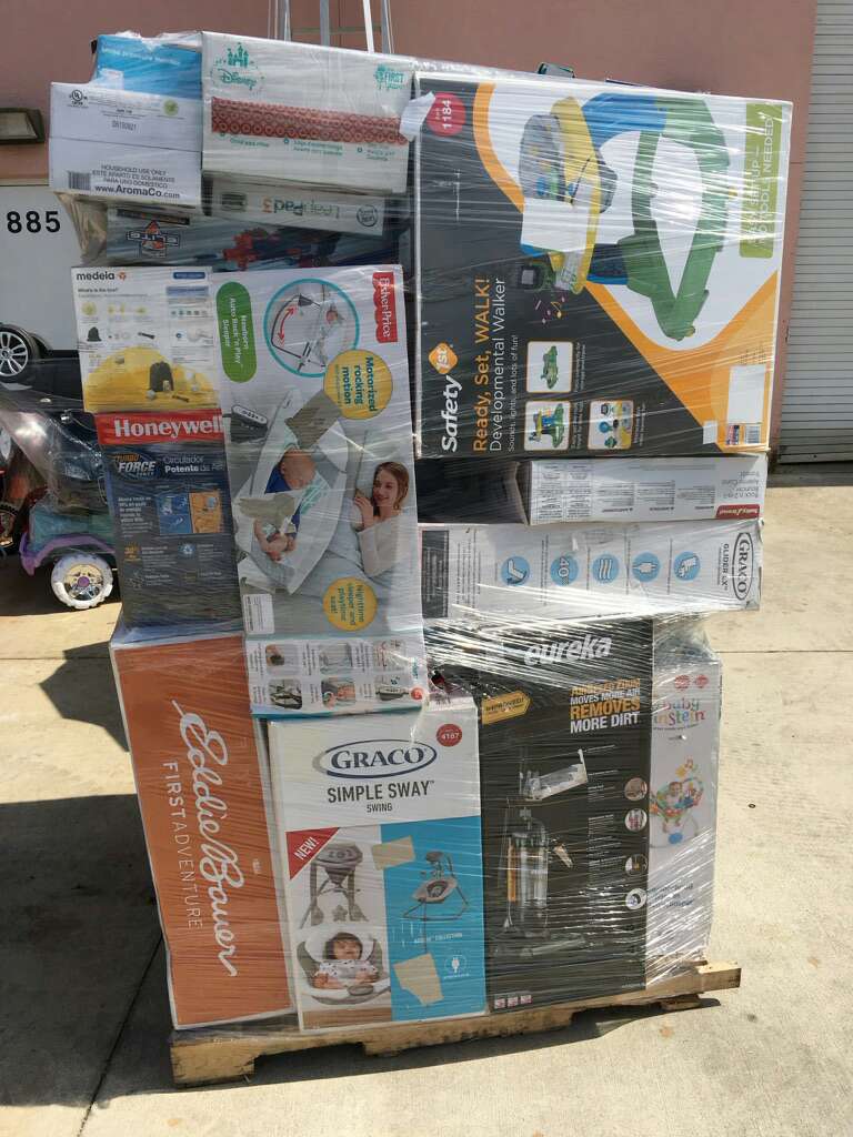 Wholesale pallets of general merchandise and baby stuff we are in arlington for sale in