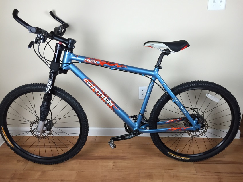 cannondale f800 mountain bike