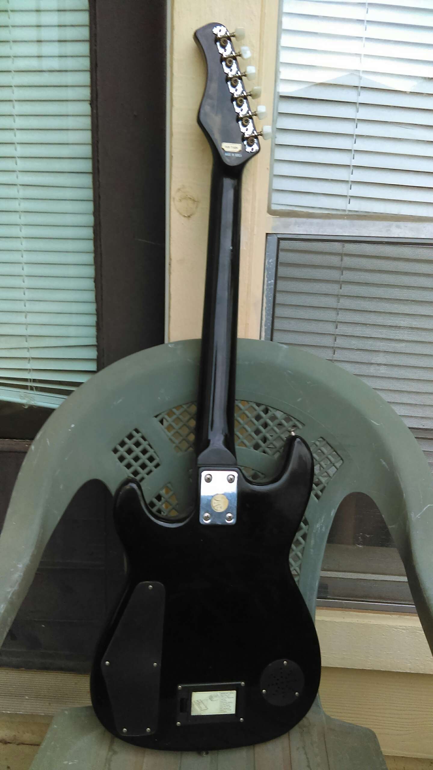 Synsonics Terminator electric guitar (no internals, price firm) for sale in Euless, TX 5miles