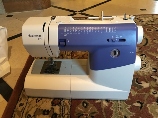 Huskystar 219 Sewing Machine For Sale In Orland Park, IL - 5miles: Buy ...