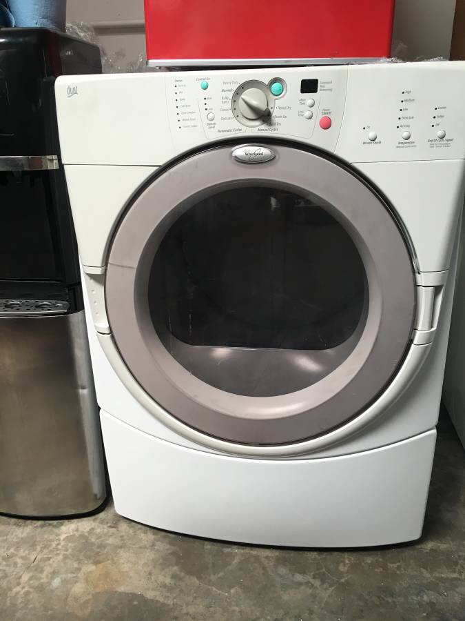 WHIRLPOOL DUET FRONT LOAD WASHER & GAS DRYER SET for sale in Santa Ana