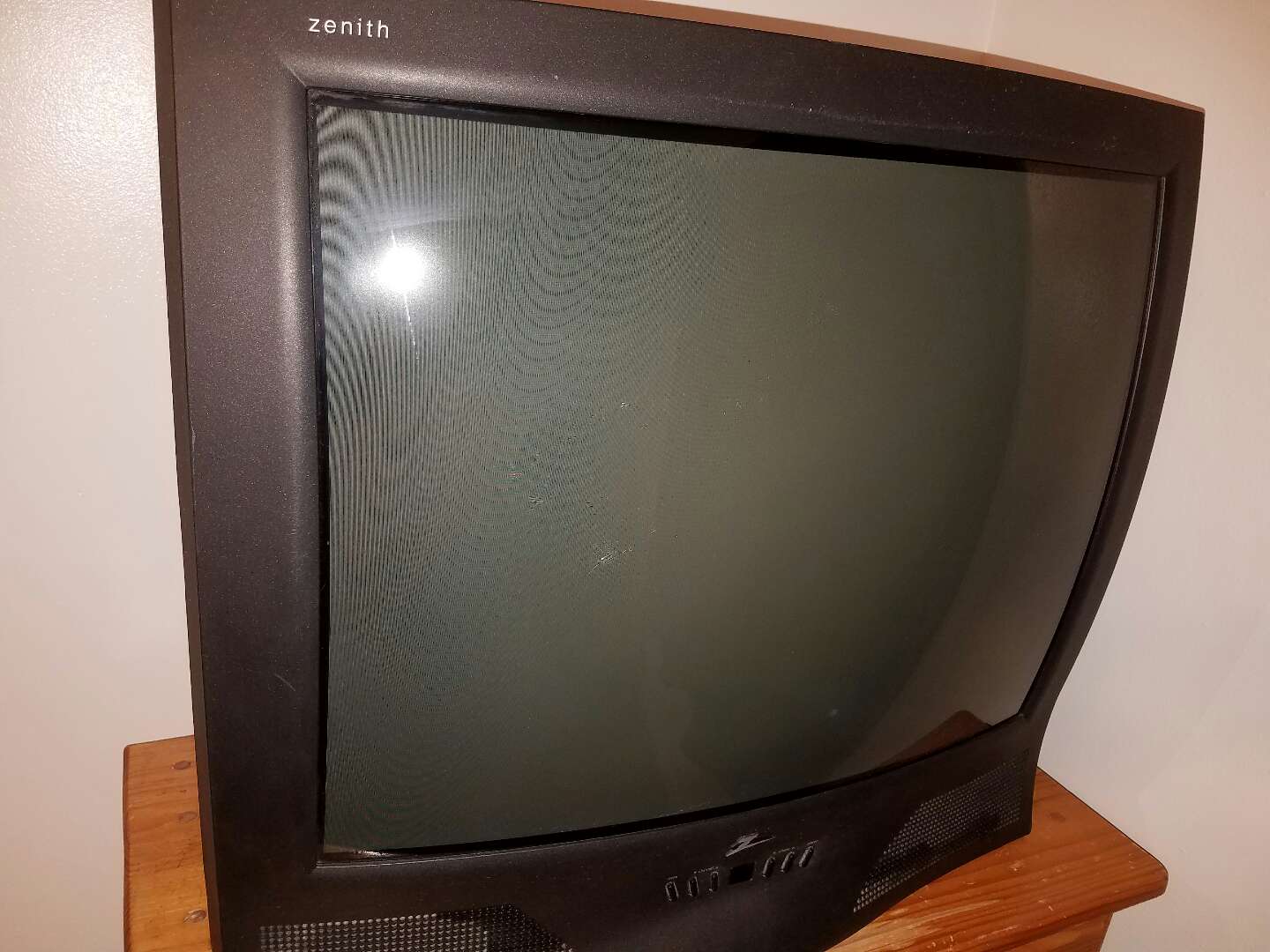 Zenith 26 Inch Color Television Working Tv For Sale In Kennesaw Ga