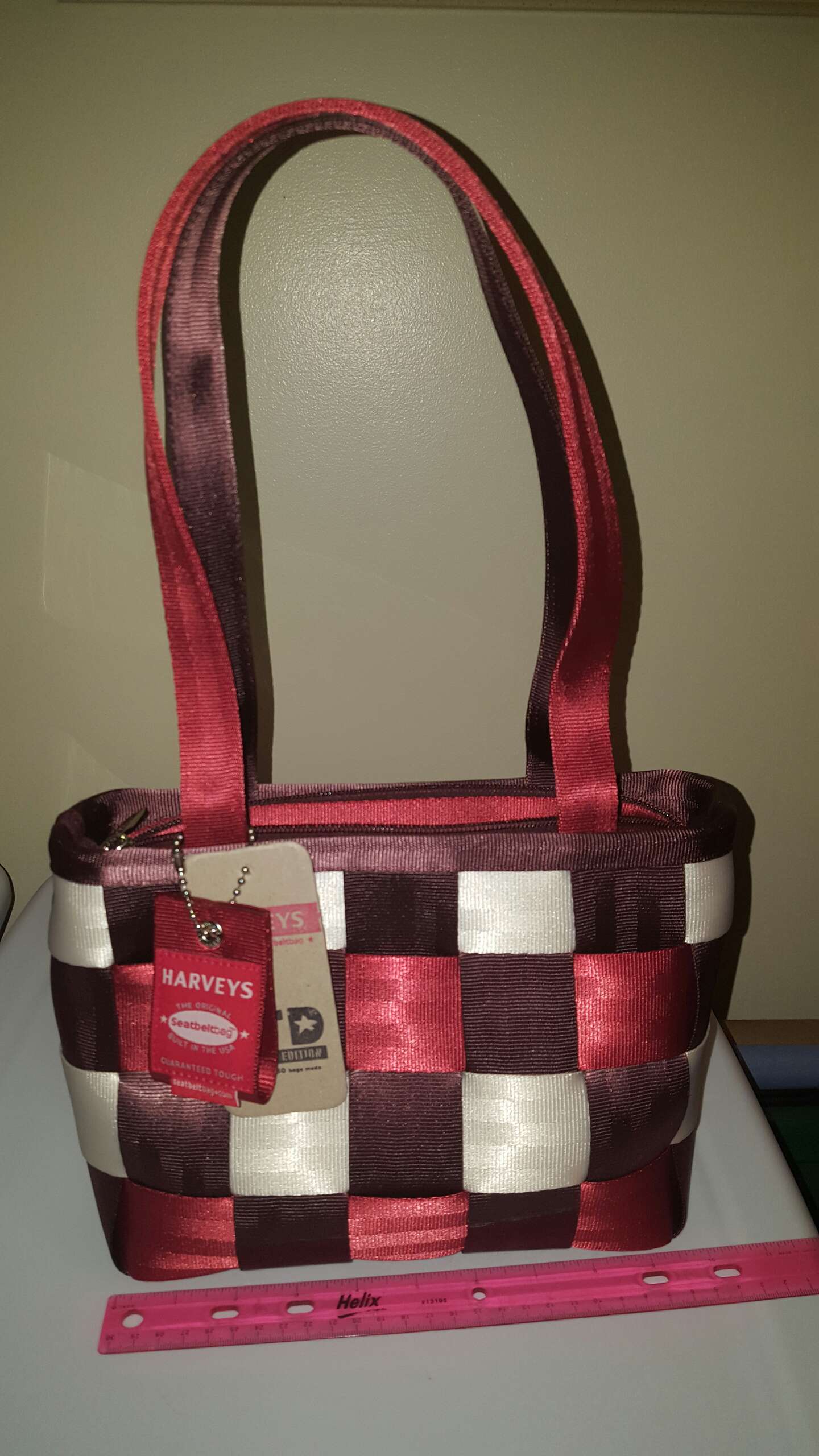Harvey's LTD EDITION seatbelt bag for sale in Naperville, IL 5miles