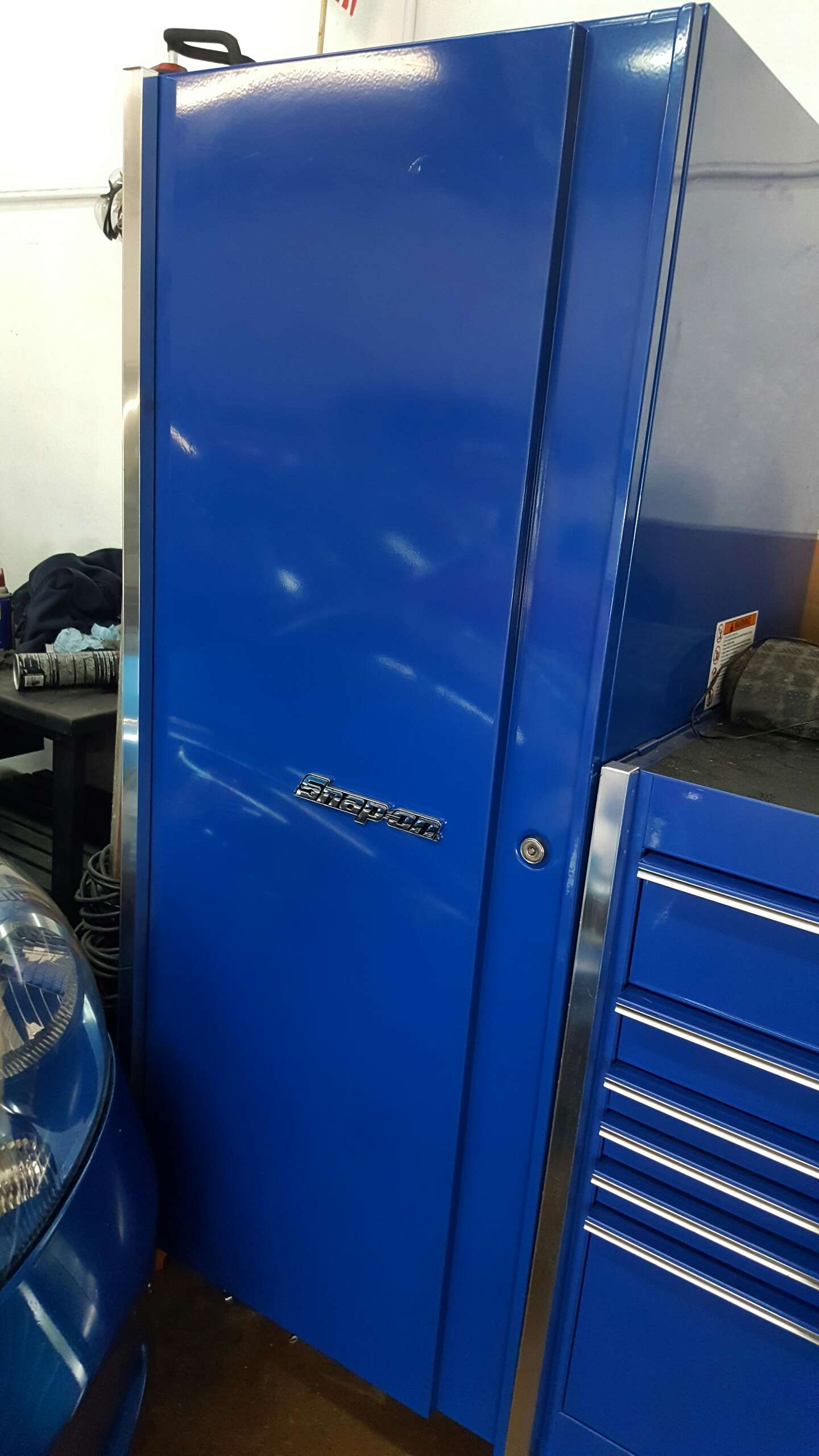 Snap on tool box with side locker for sale in Dallas, TX 5miles Buy