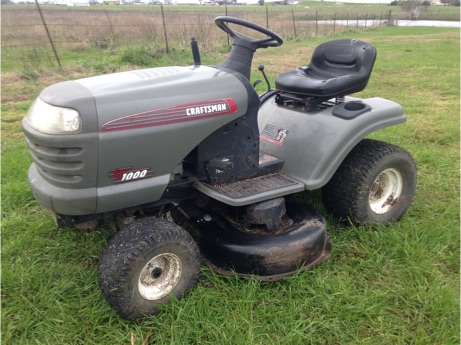 Craftsman LT1000 18.5hp riding lawn mower for sale in Fort Worth, TX