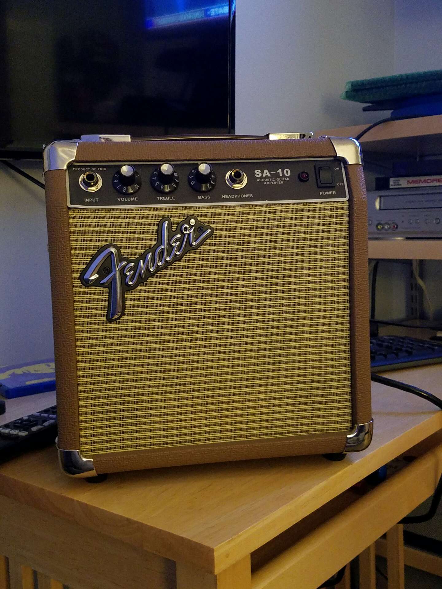Like new fender sa 10 acoustic amp best offer for sale in Gaithersburg