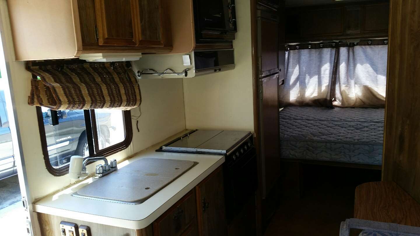 1986 Tioga 23 foot Class C motorhome RV for sale in Los ...