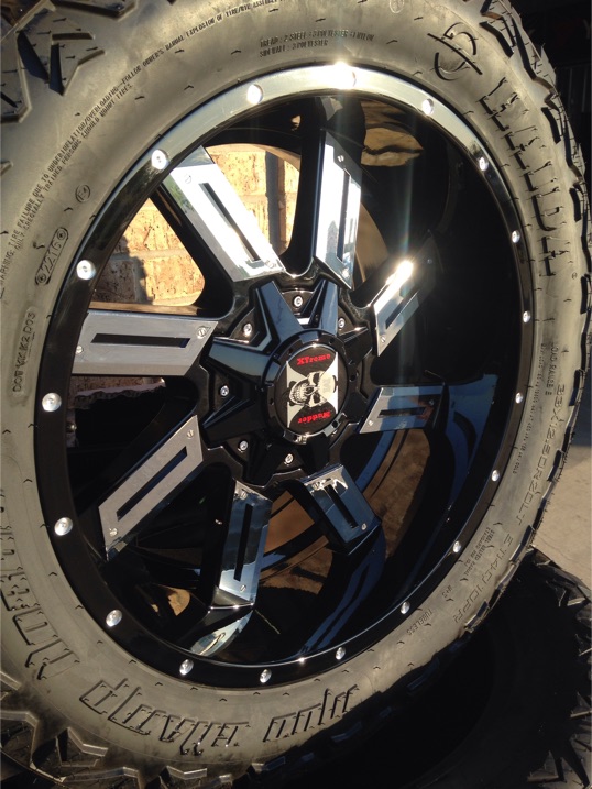 Xtreme Mudder Wheels w/ 33x12.50r20 mud tires for sale in Red Oak, TX ...