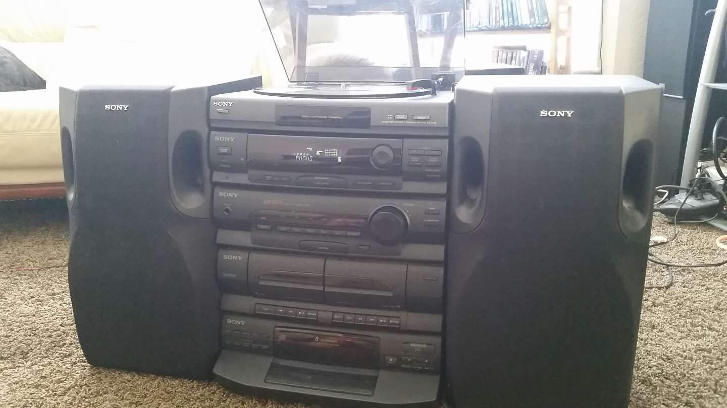 SONY LBT D270 COMPACT HI FI STEREO SYSTEMTurntable PS LX56 for sale in