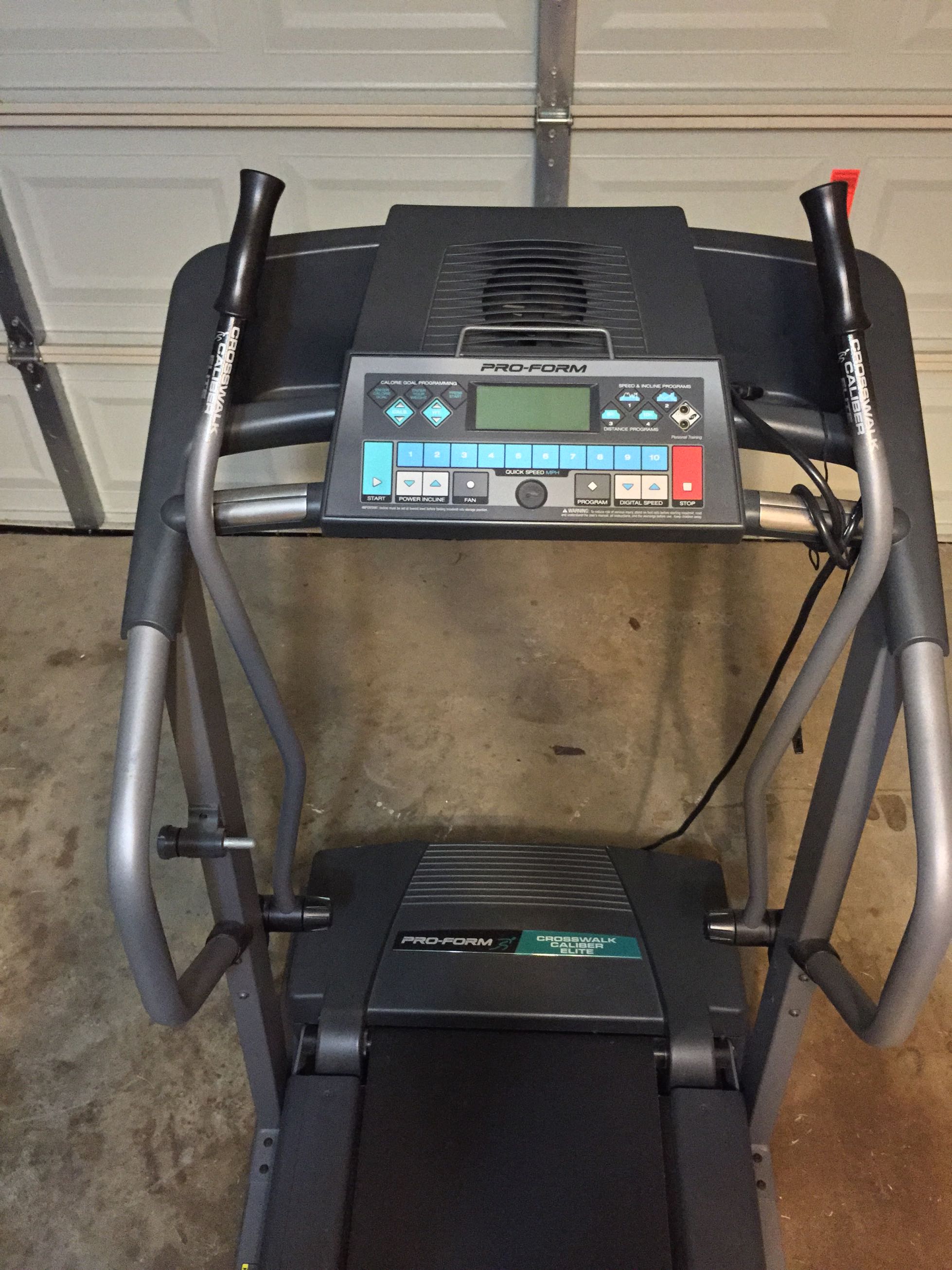 Pro Form Crosswalk Caliber Elite Treadmill Pftl For Sale In Arlington Tx Miles Buy And