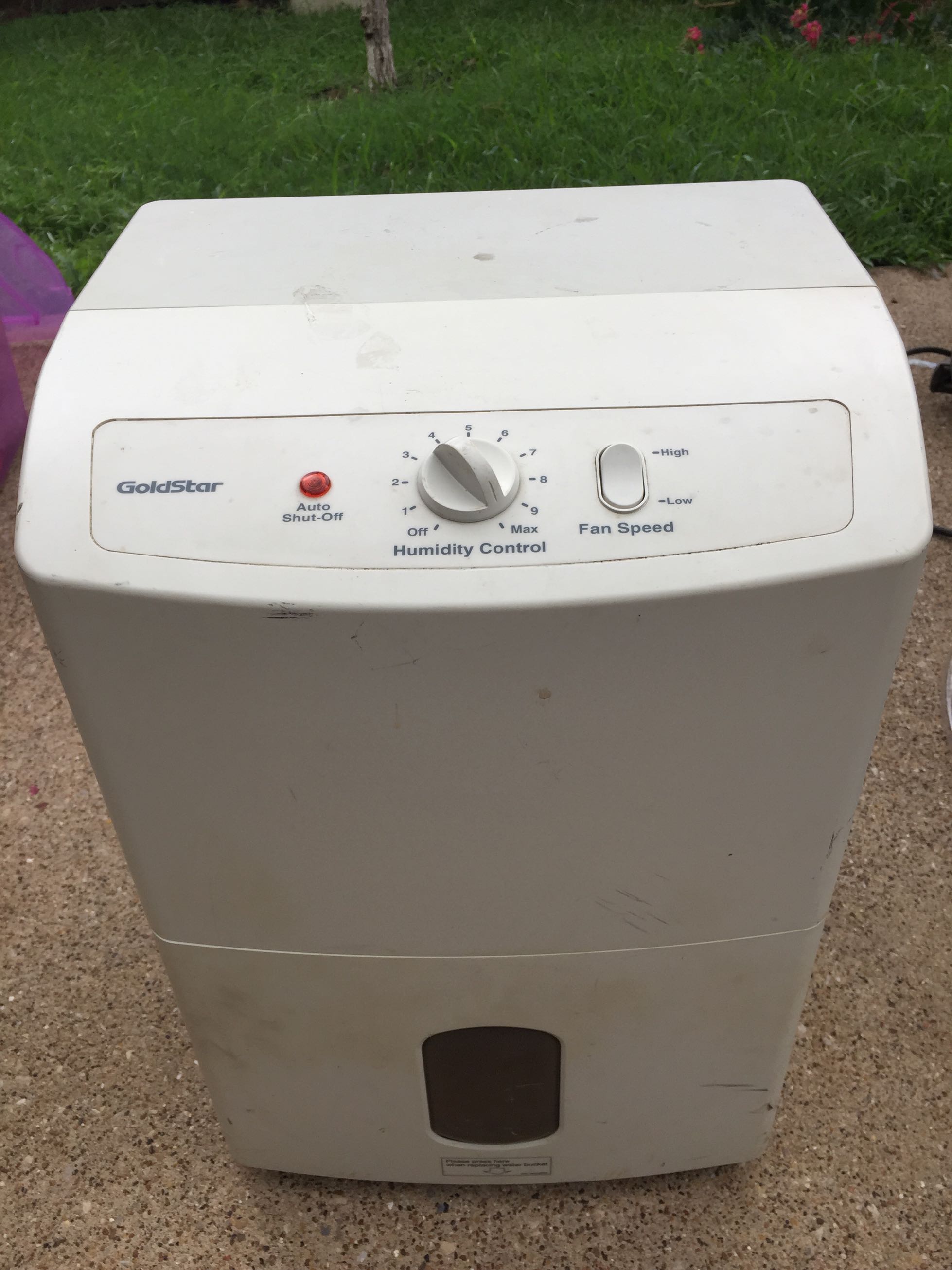 The Goldstar DH4010E Dehumidifier removes up to 40 pints of water per ...